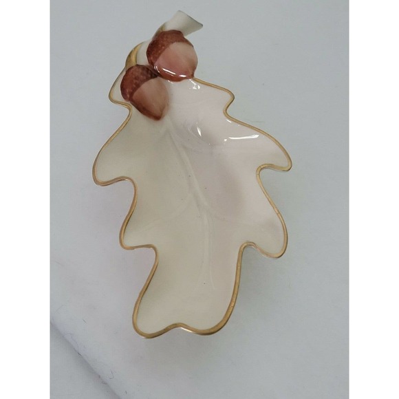 Senegal Fine China oak leaf and acorn trinket dish - Picture 1 of 4